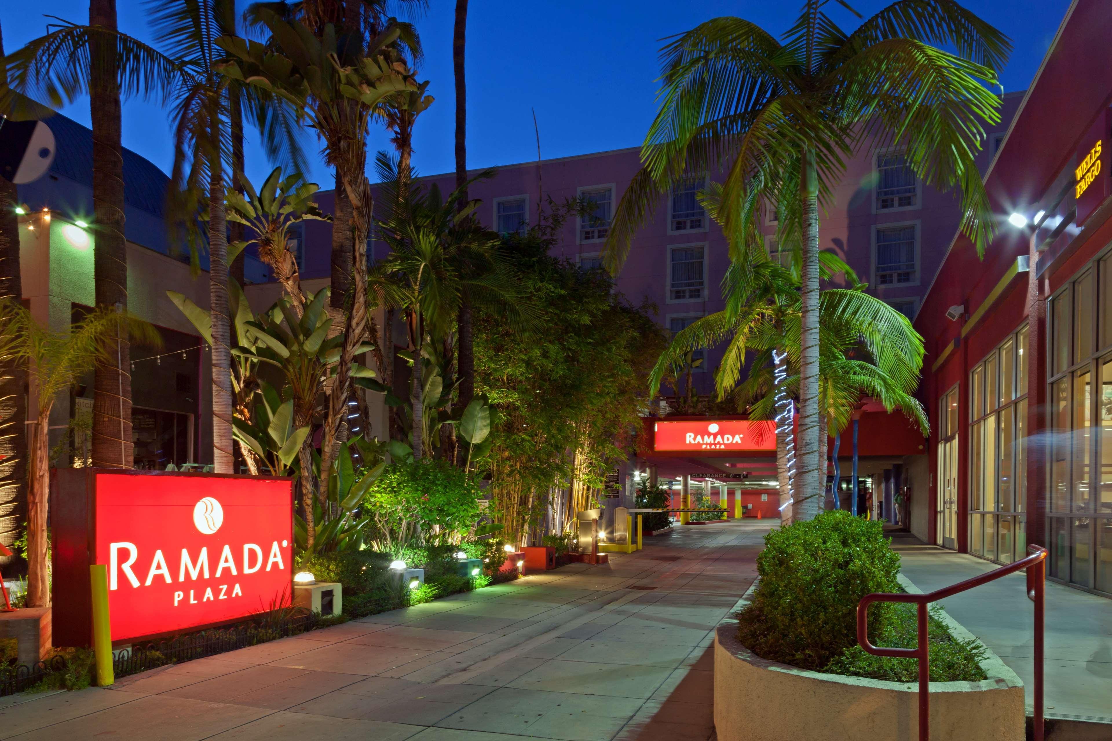Ramada Plaza By Wyndham West Hollywood Hotel & Suites Los Angeles Ngoại thất bức ảnh