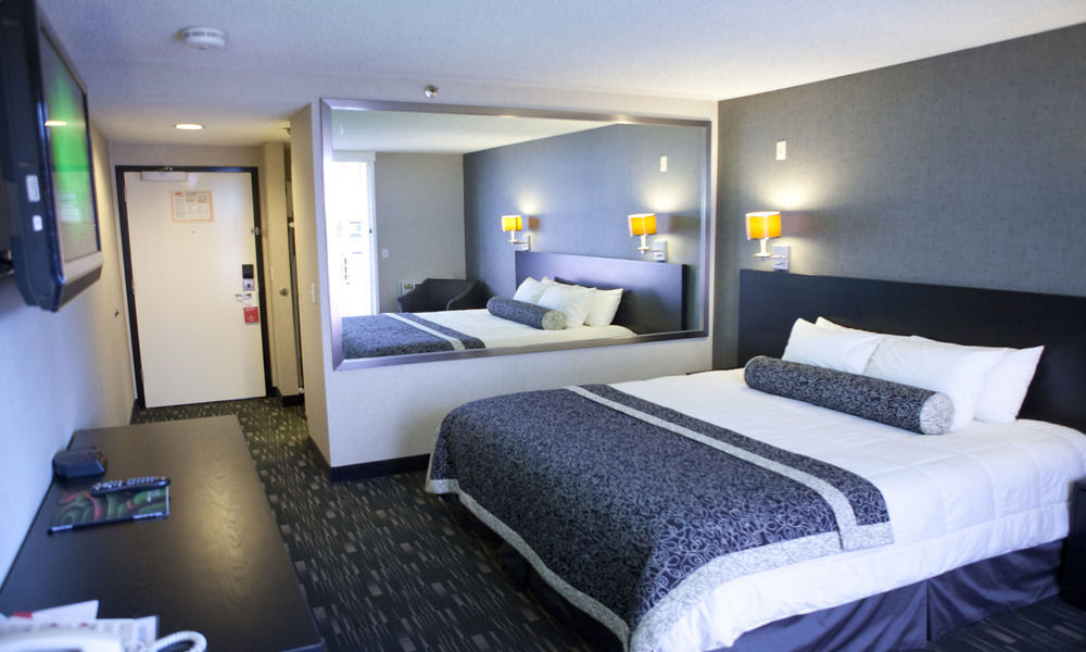 Ramada Plaza By Wyndham West Hollywood Hotel & Suites Los Angeles Ngoại thất bức ảnh