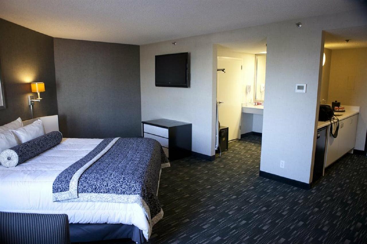 Ramada Plaza By Wyndham West Hollywood Hotel & Suites Los Angeles Ngoại thất bức ảnh